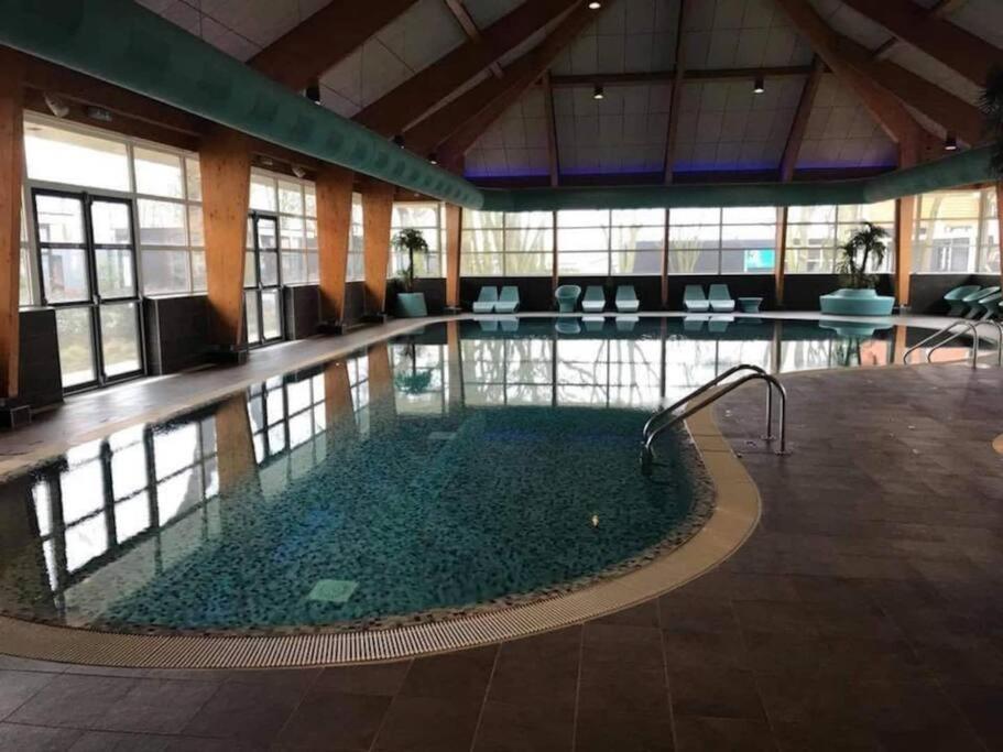 Nieuw! 6-Persoons Chalet Aan Het Veluwemeer Dichtbij Harderwijk, Amersfoort En Zwolle Villa Hulshorst Ngoại thất bức ảnh